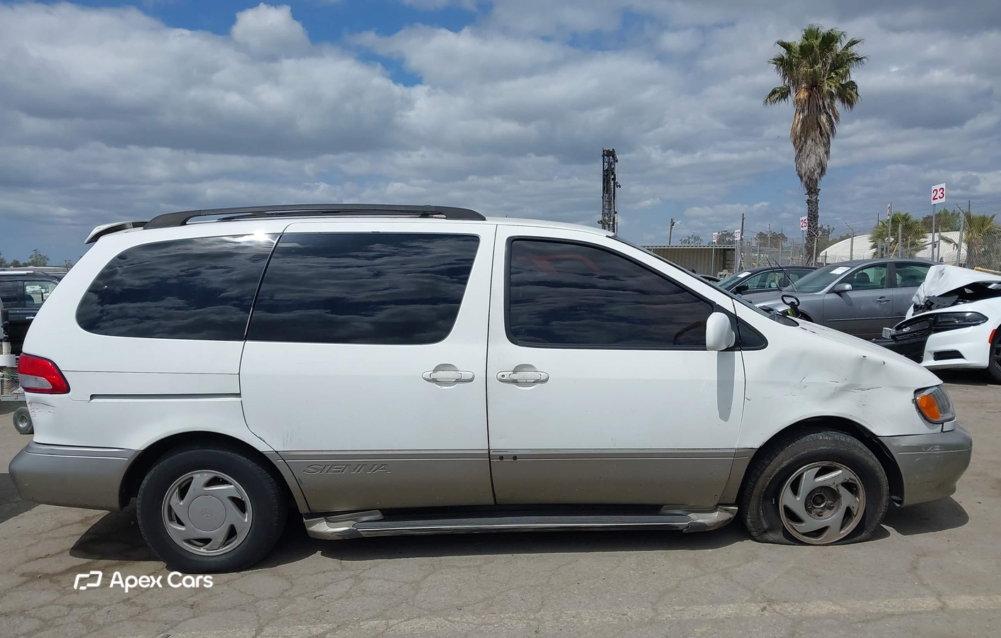 Toyota Sienna 2002