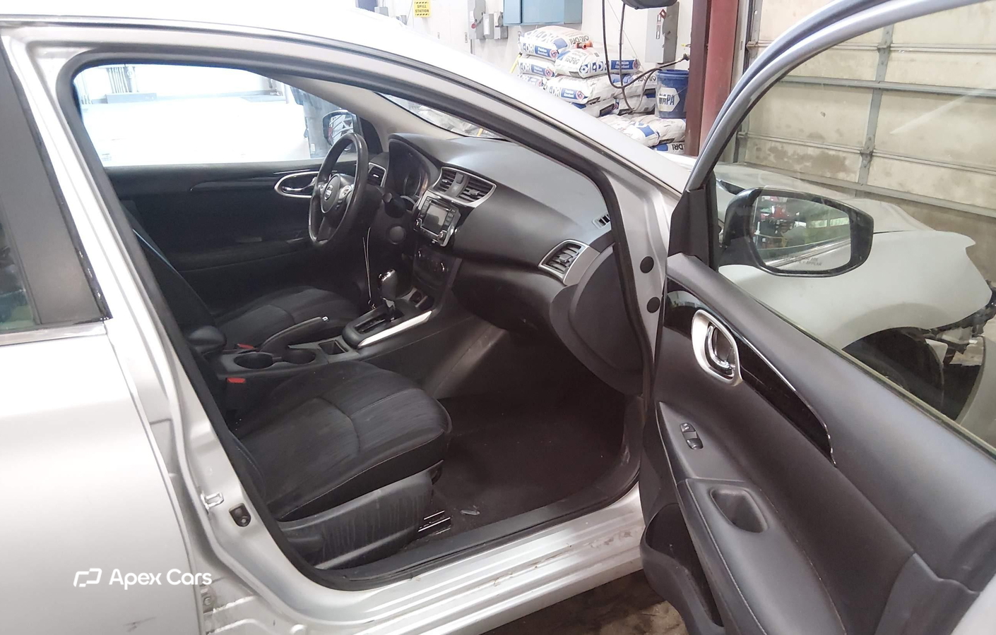 Nissan Sentra 2016