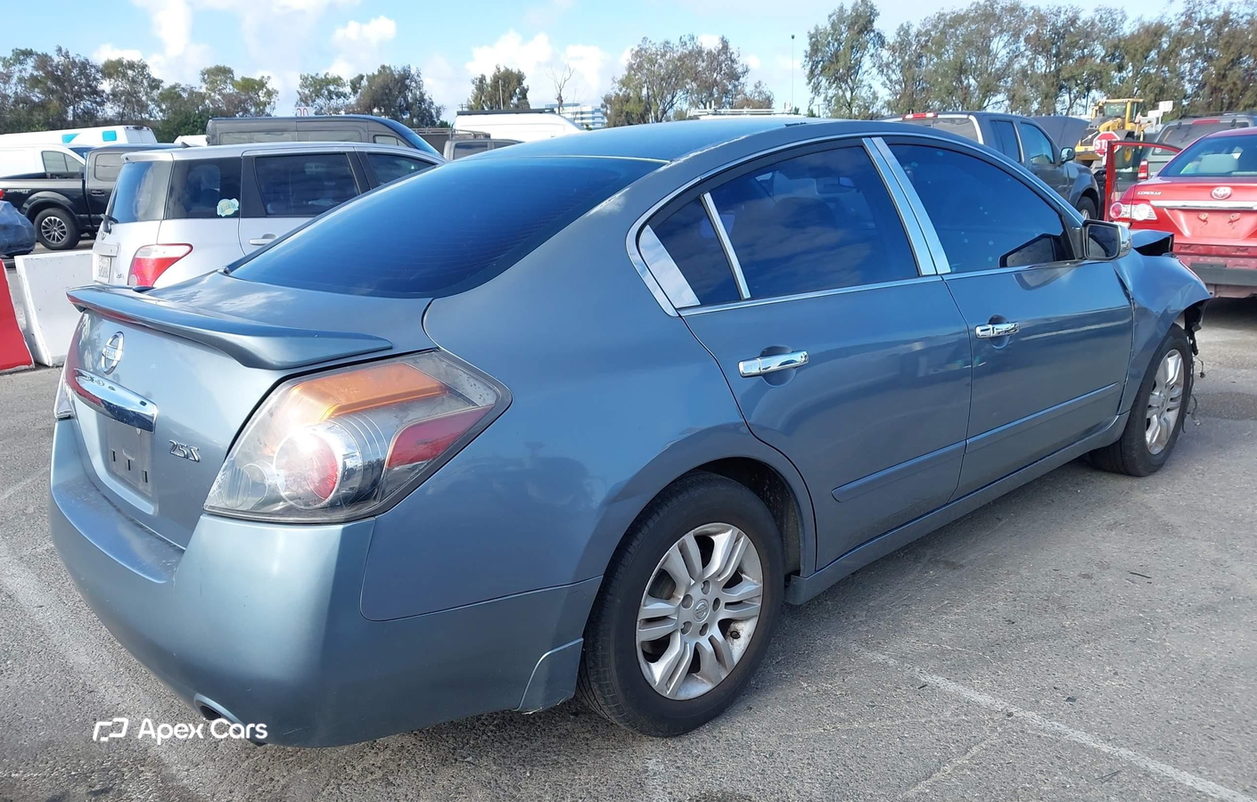Nissan Altima 2010