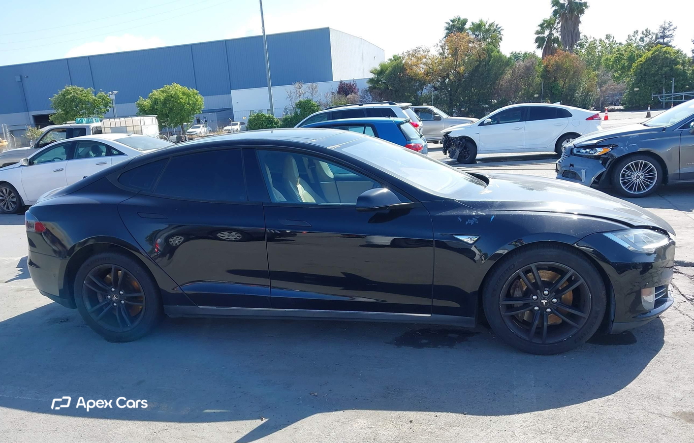 Tesla Model S 2014