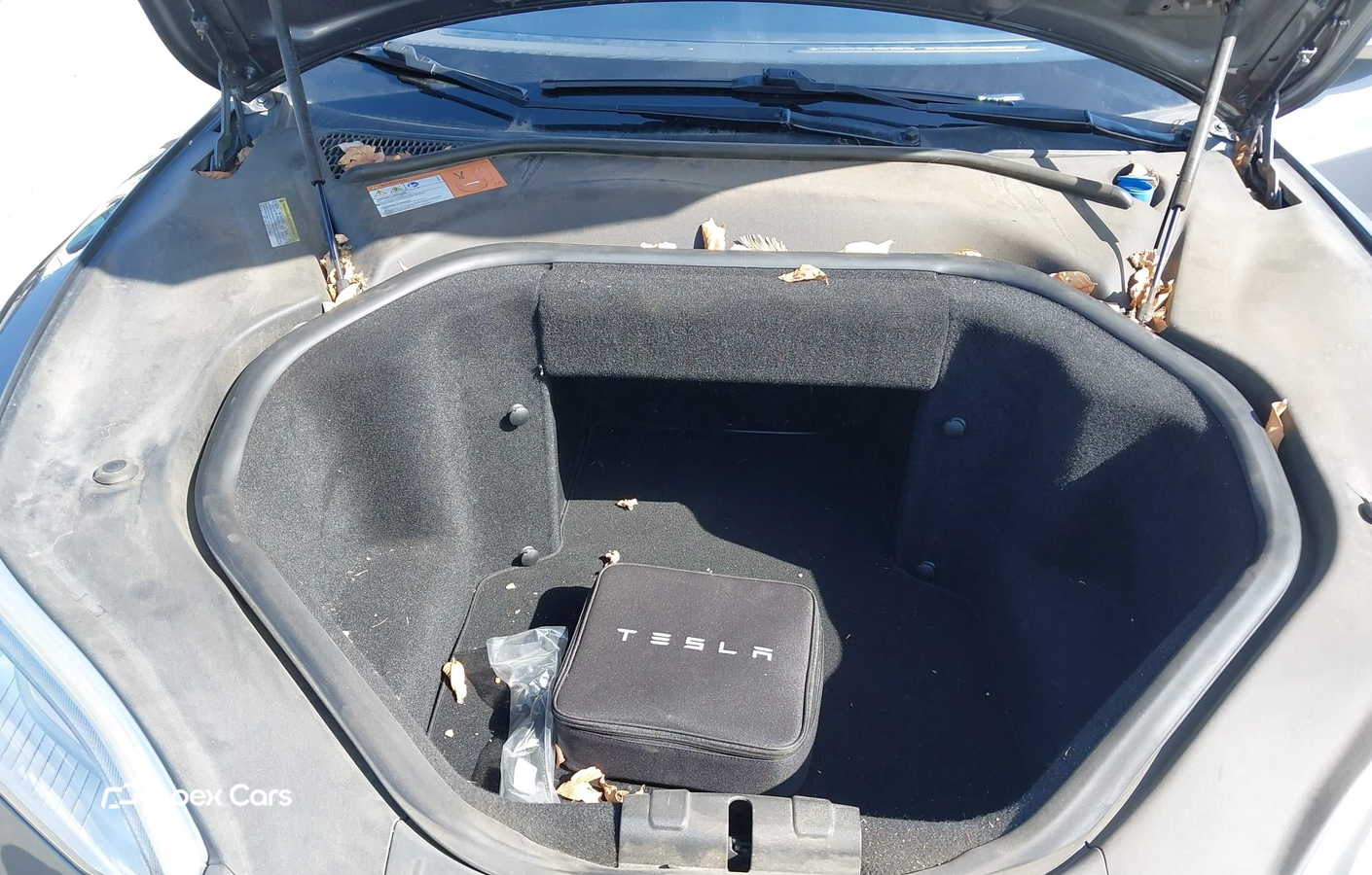 Tesla Model S 2014