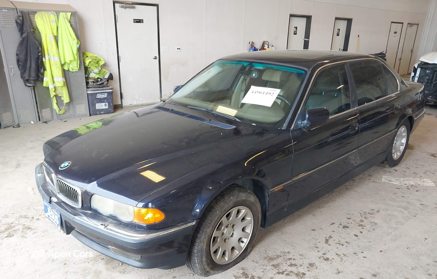 BMW Series 7 2000