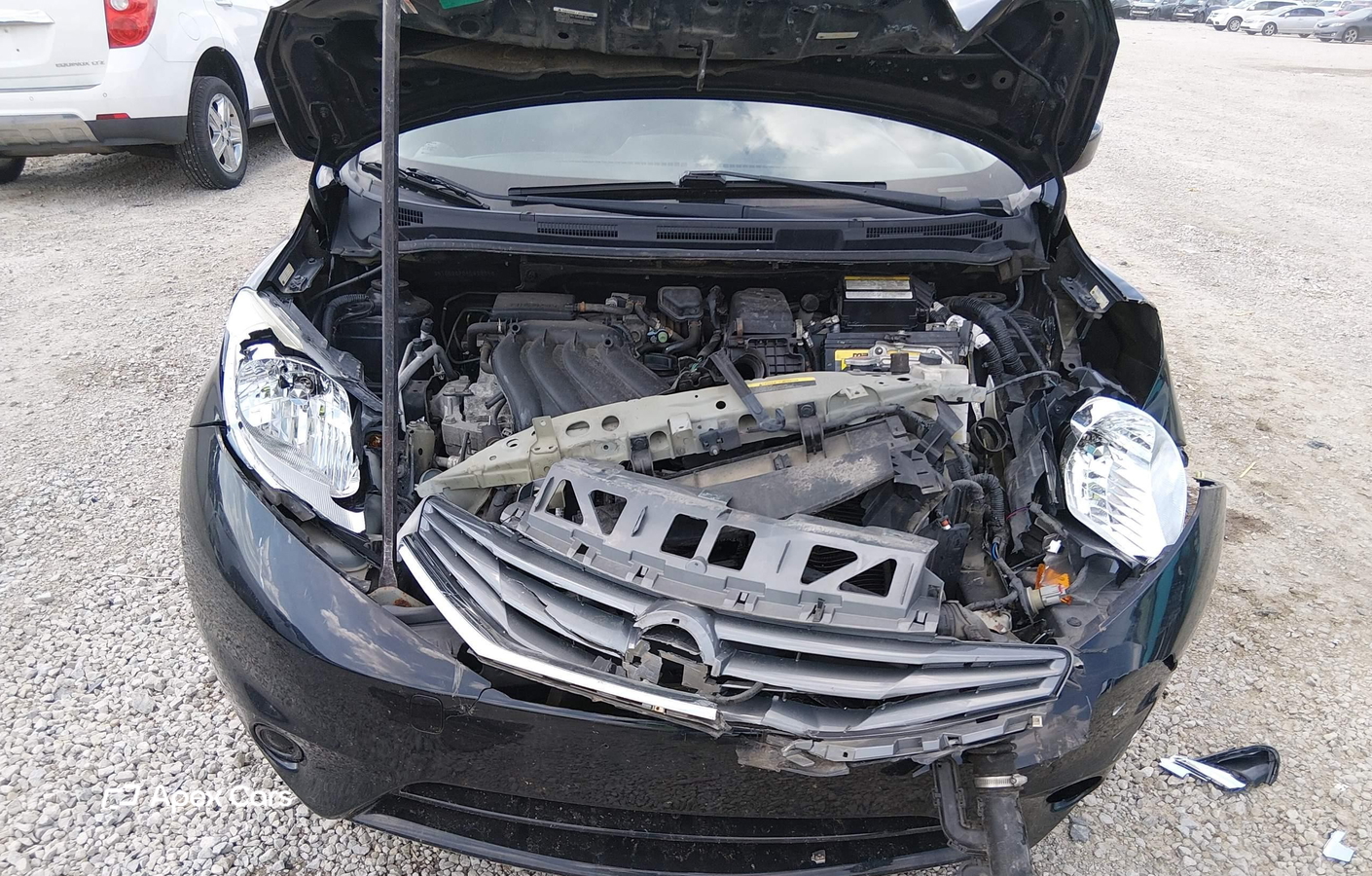 Nissan Versa 2015