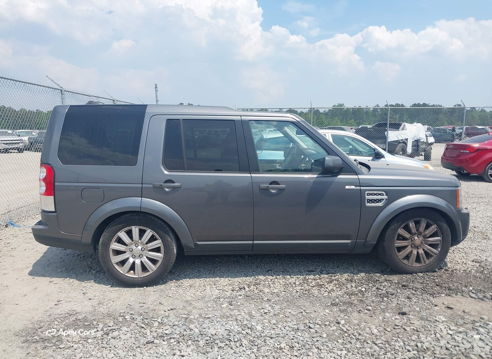 Land Rover LR4 2013