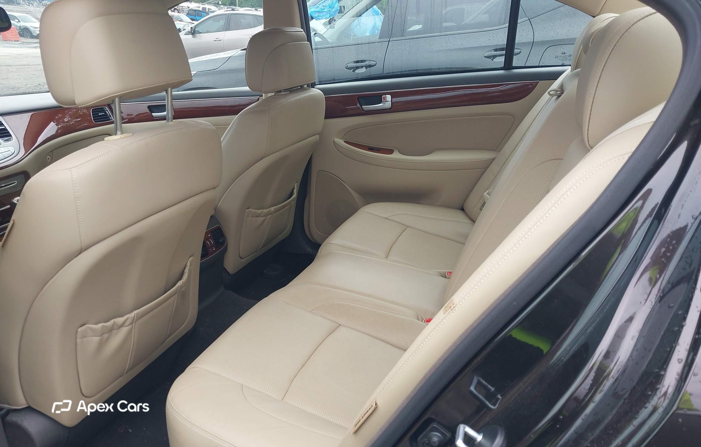 Hyundai Genesis 2013