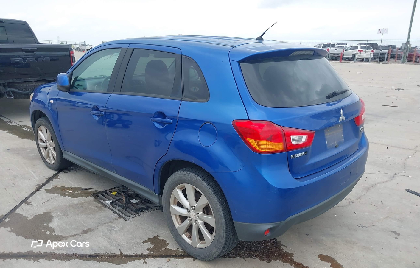 Mitsubishi Outlander 2015