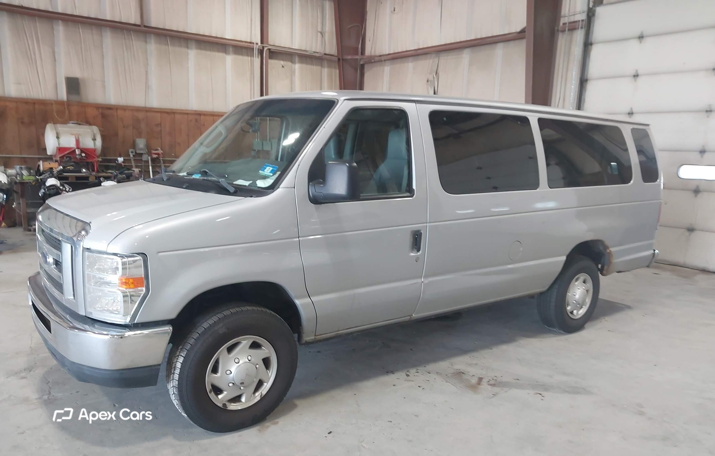 Ford Econoline 2014