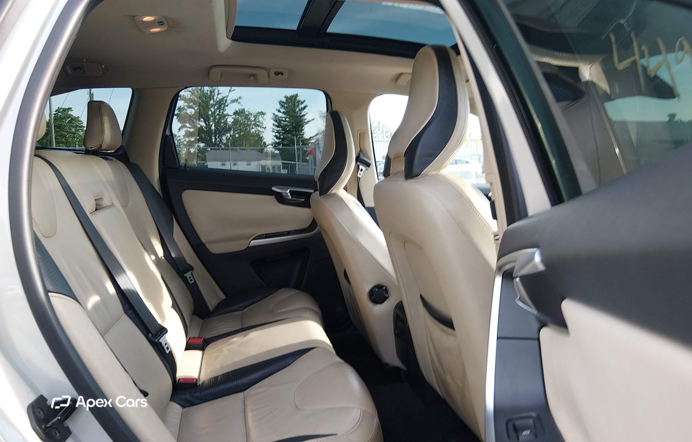 Volvo XC60 2011