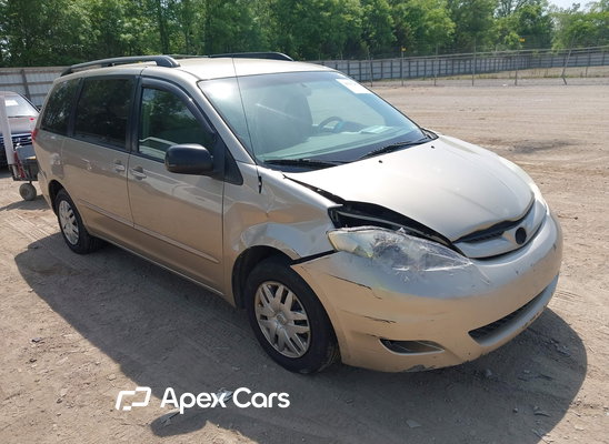 2007 Toyota Sienna - Image 1 of 5
