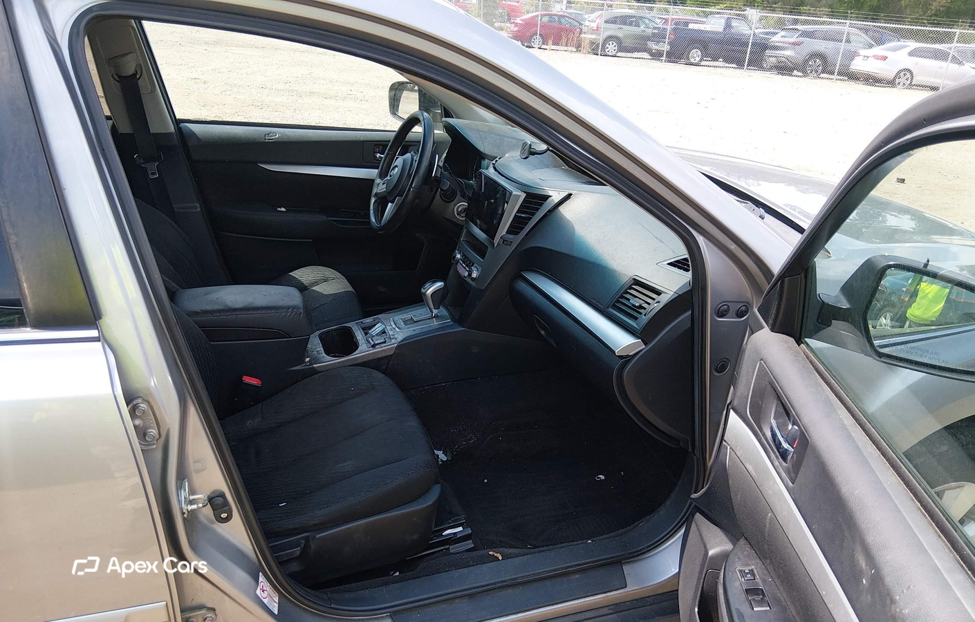 Subaru Outback 2011