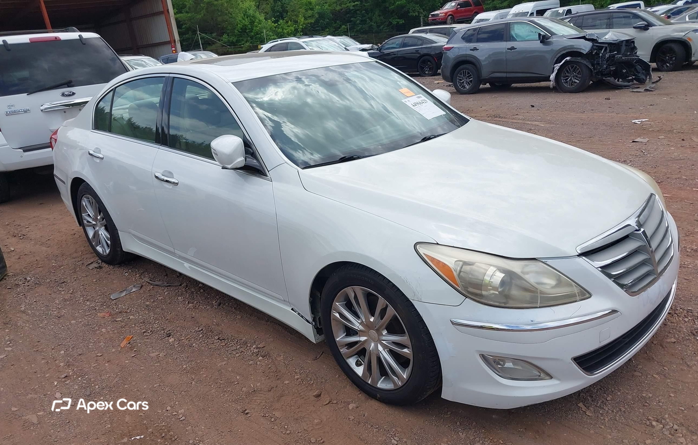 Hyundai Genesis 2013
