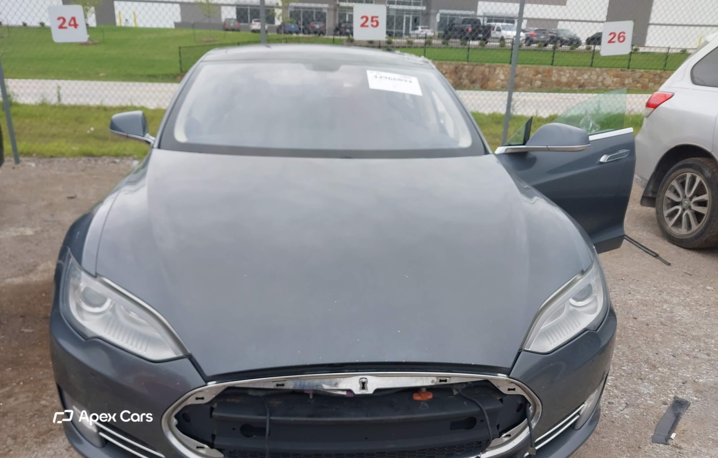 Tesla Model S 2013