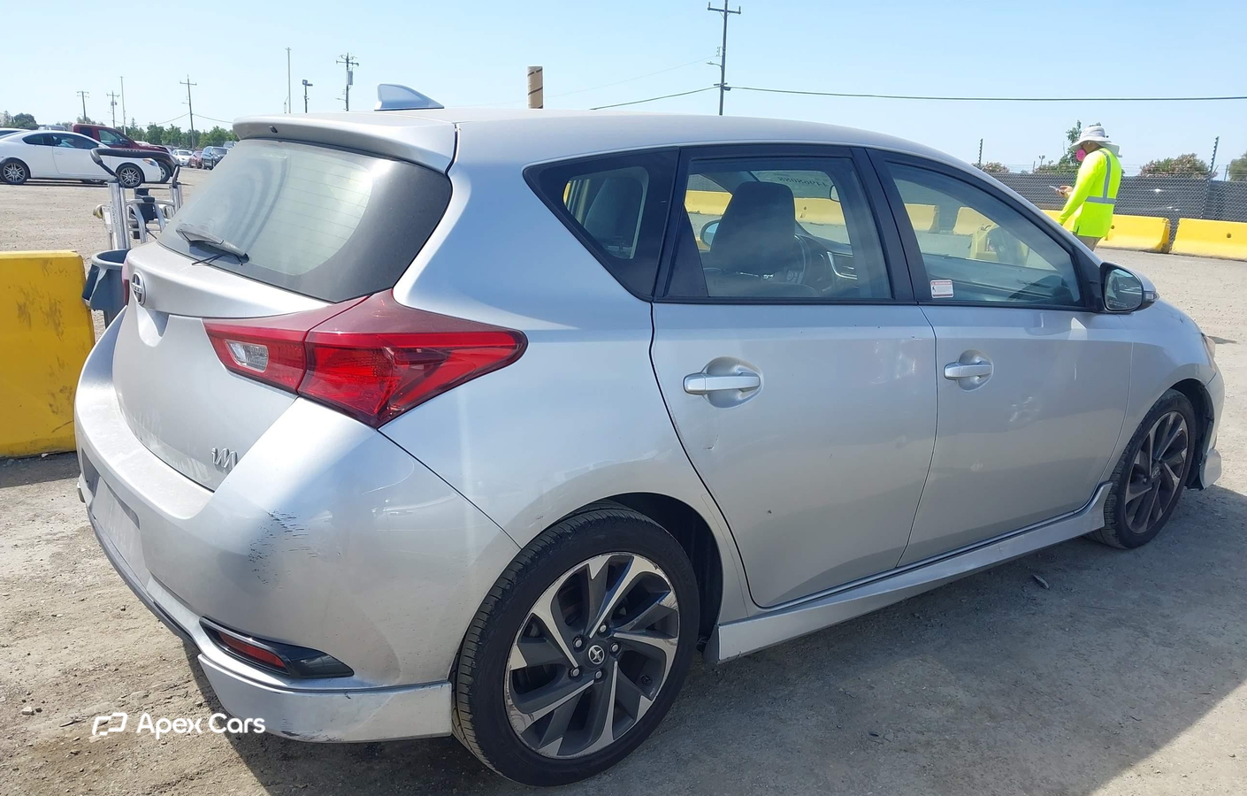 Scion iM 2016