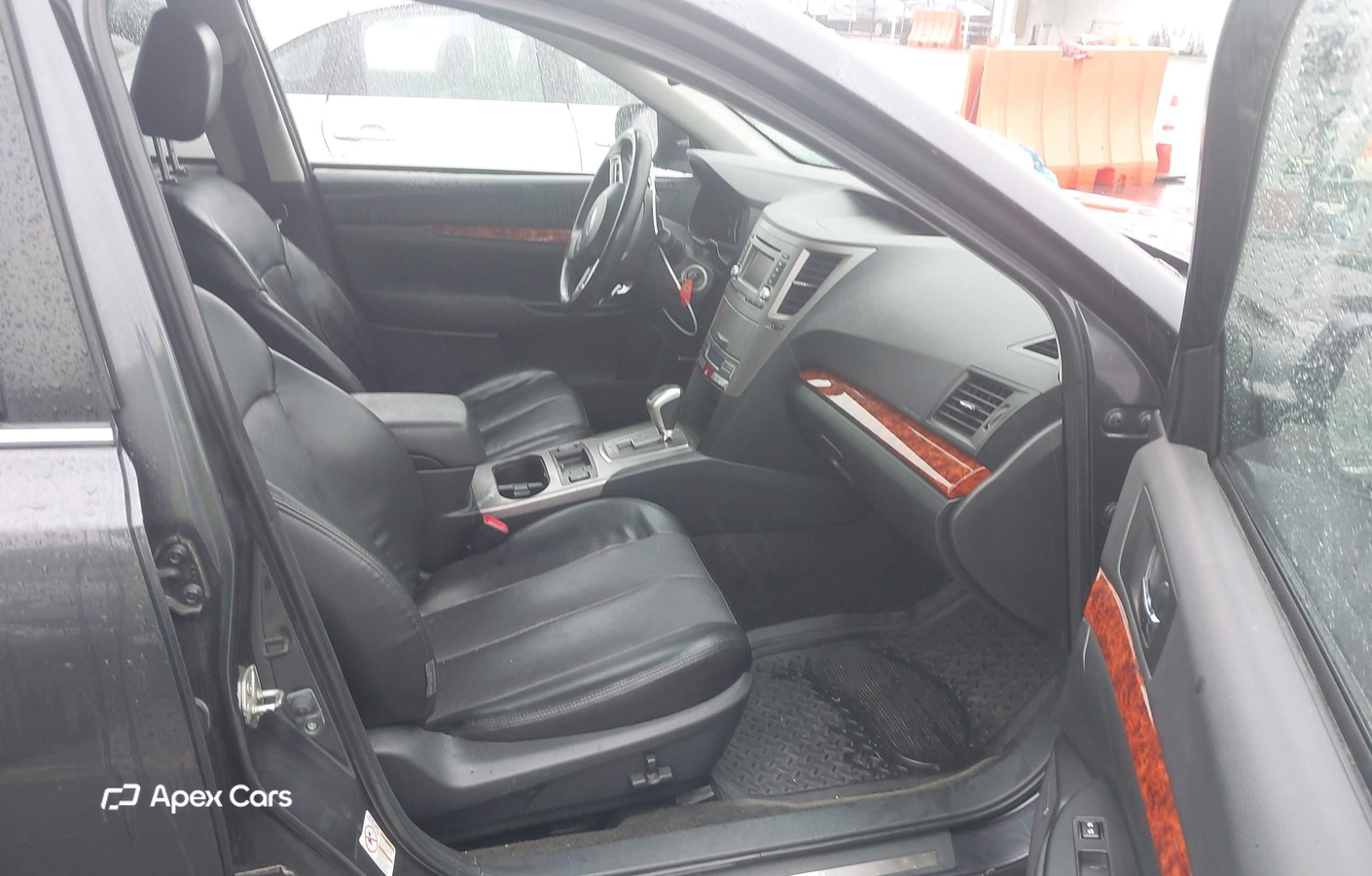 Subaru Outback 2012