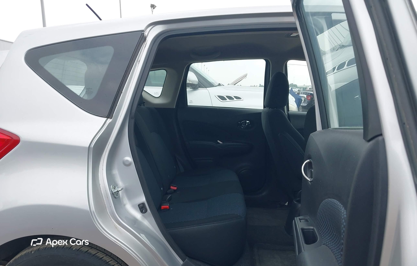 Nissan Versa 2016