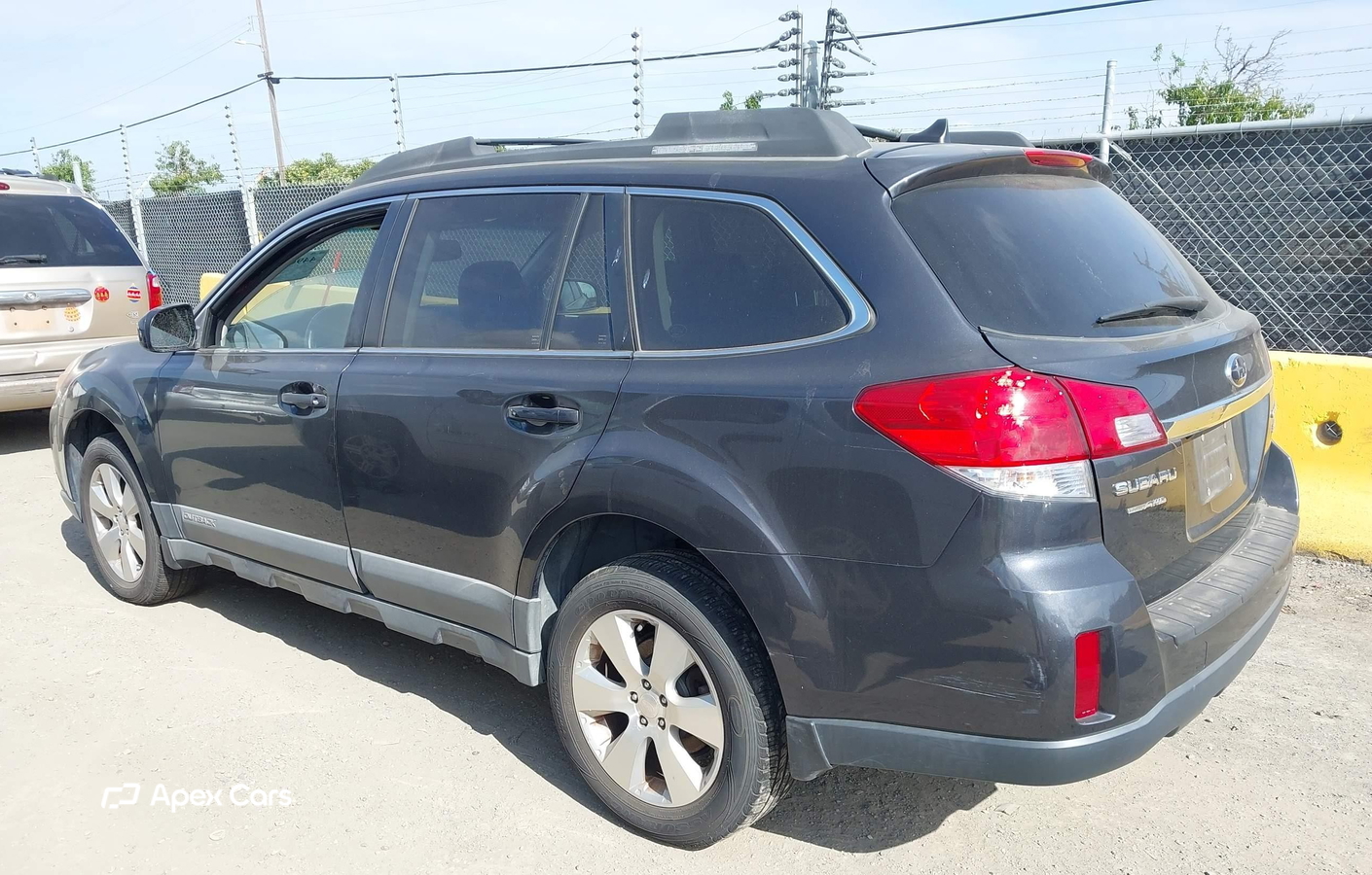 Subaru Outback 2011