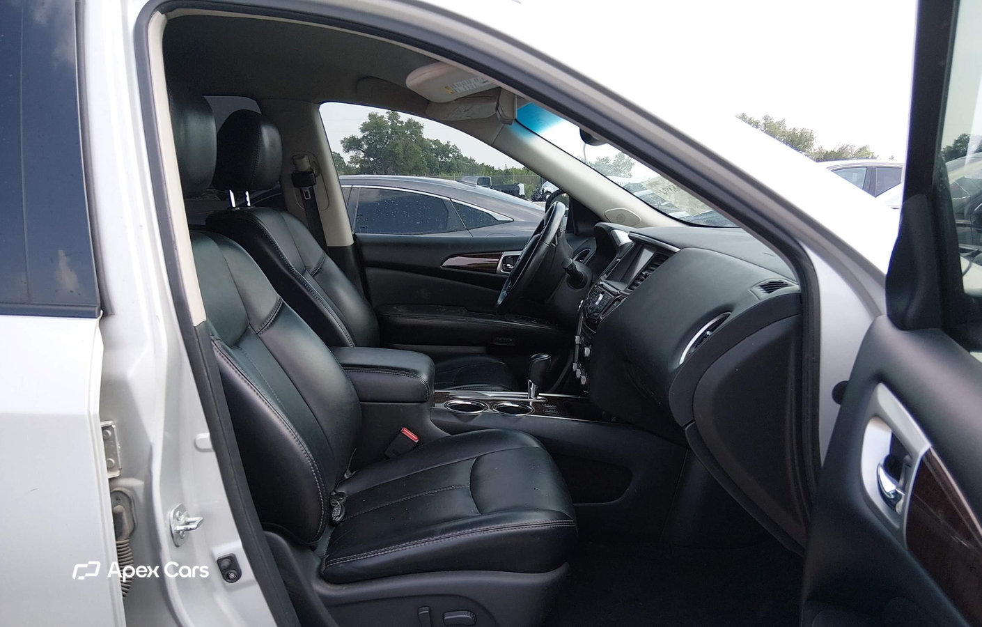 Nissan Pathfinder 2014
