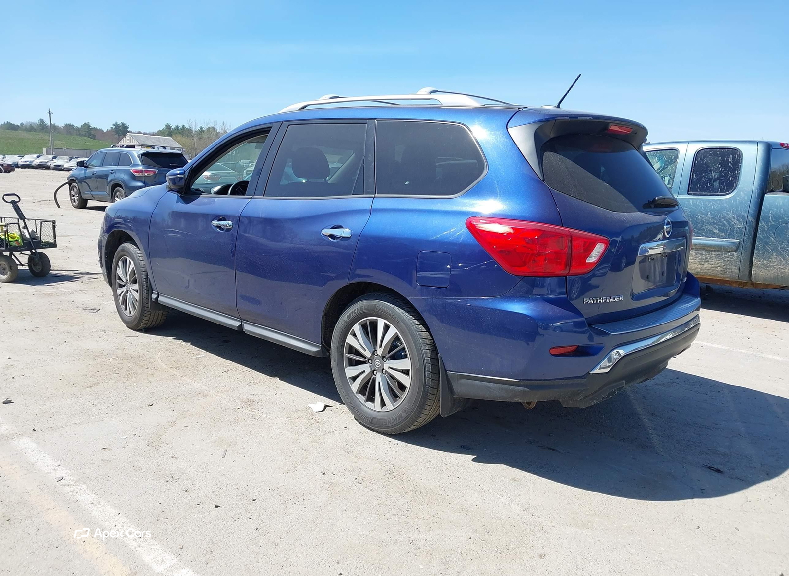 Nissan Pathfinder 2017