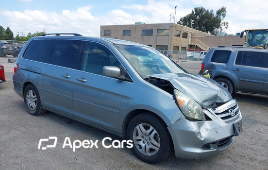 Honda Odyssey 2005 - Image 1 of 16