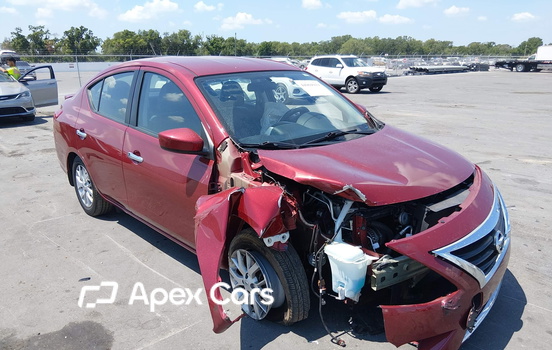 Nissan Versa 2017 - Image 1 of 17