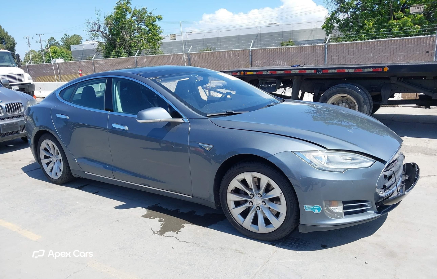 Tesla Model S 2013