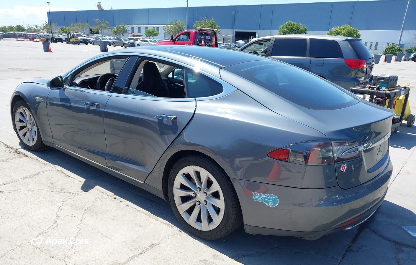 Tesla Model S 2013