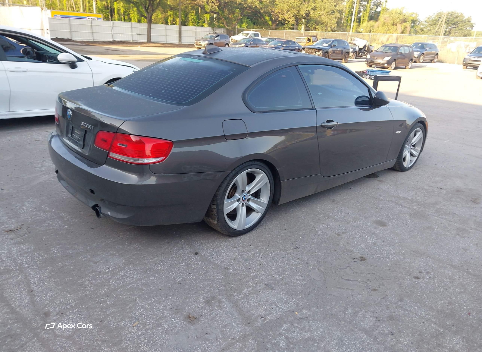 BMW Series 3 2009