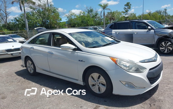 Hyundai Sonata 2013 - Image 1 of 14