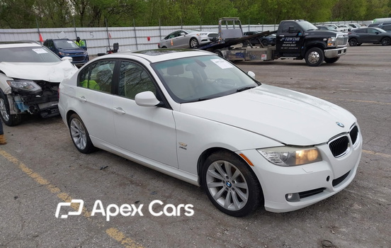 BMW Series 3 2011 - Zdjęcie 1 z 11