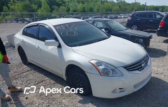 Nissan Altima 2012 - Image 1 of 15