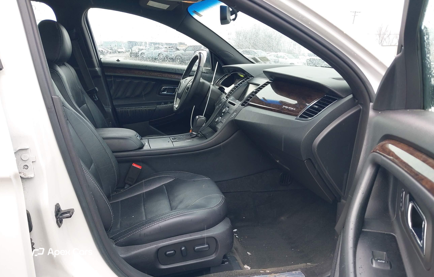 Ford Taurus 2014