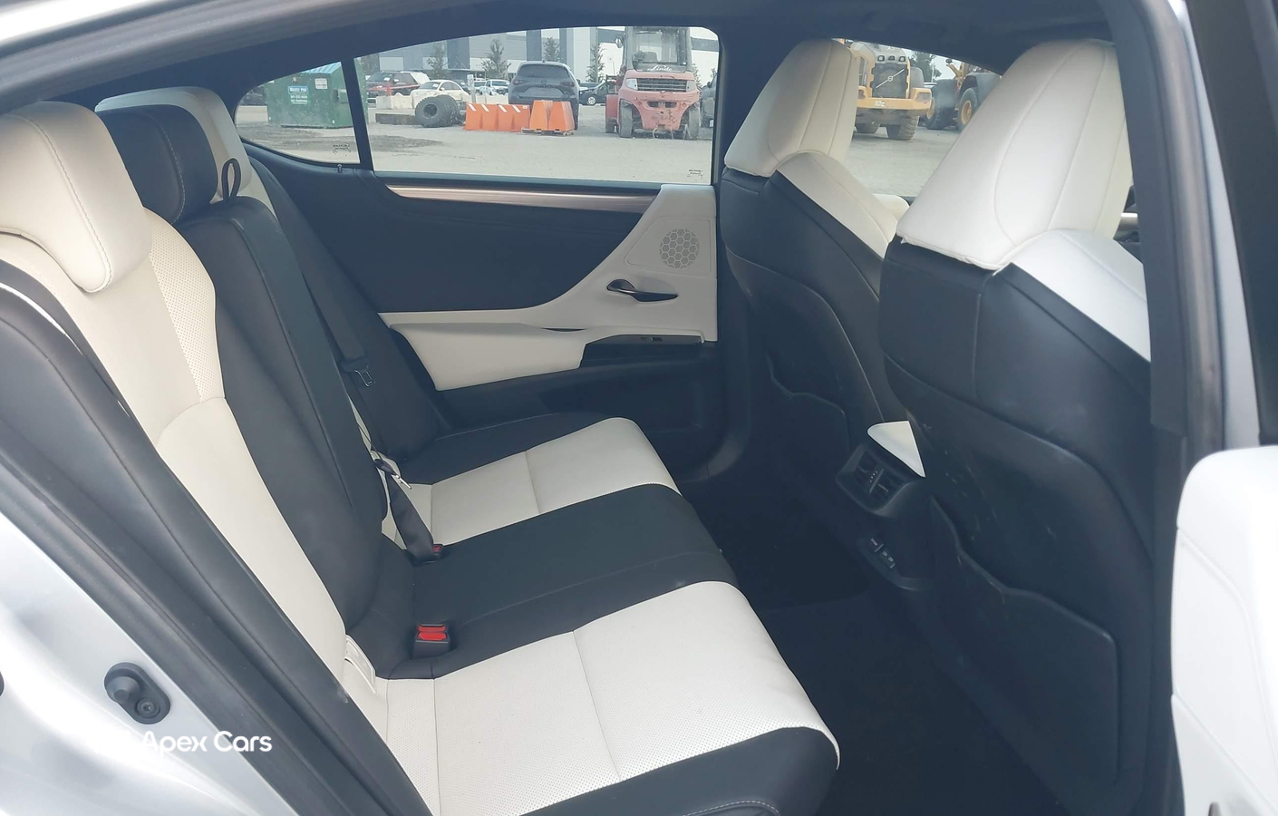 Lexus ES 2023