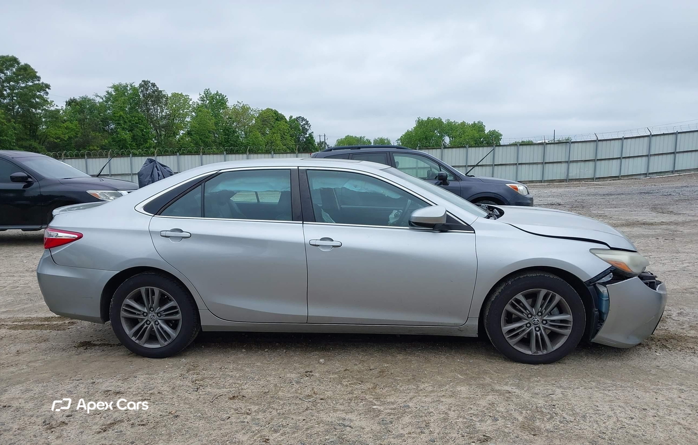 Toyota Camry 2016