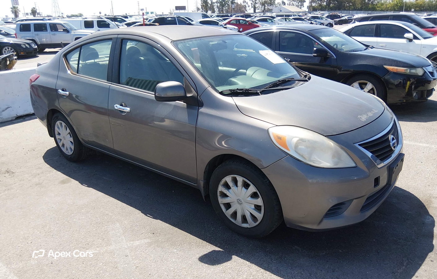 Nissan Versa 2013