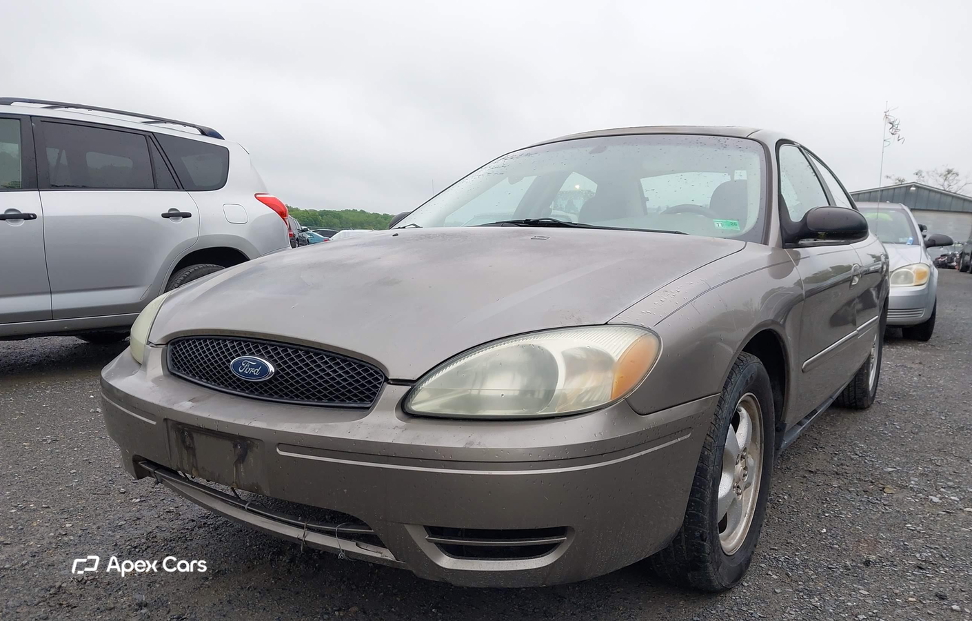 Ford Taurus 2004