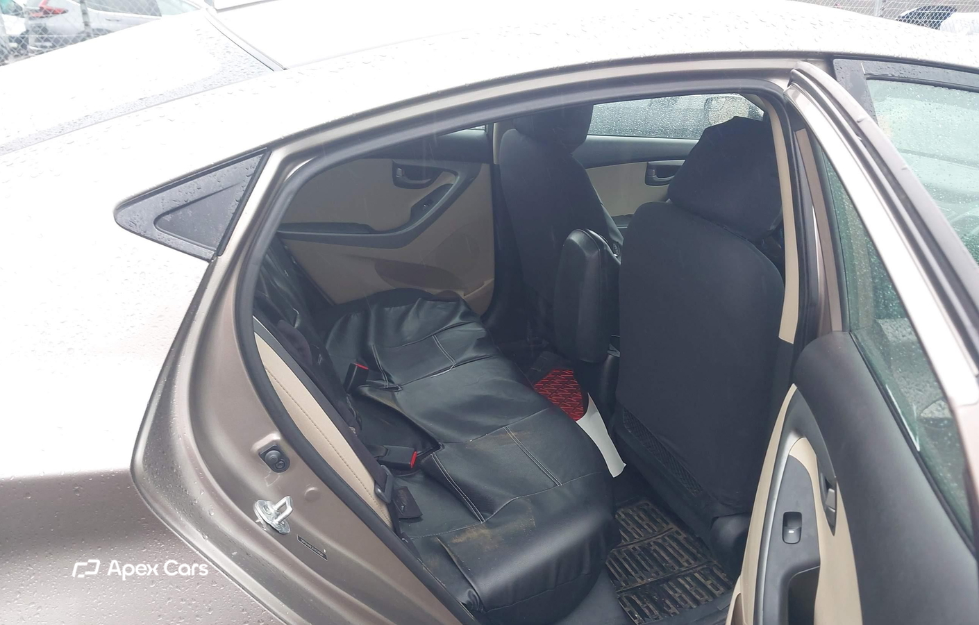 Hyundai Elantra 2015