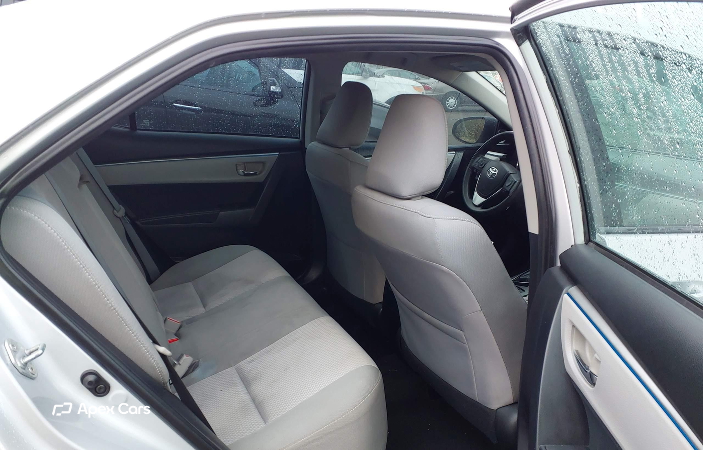 Toyota Corolla 2015