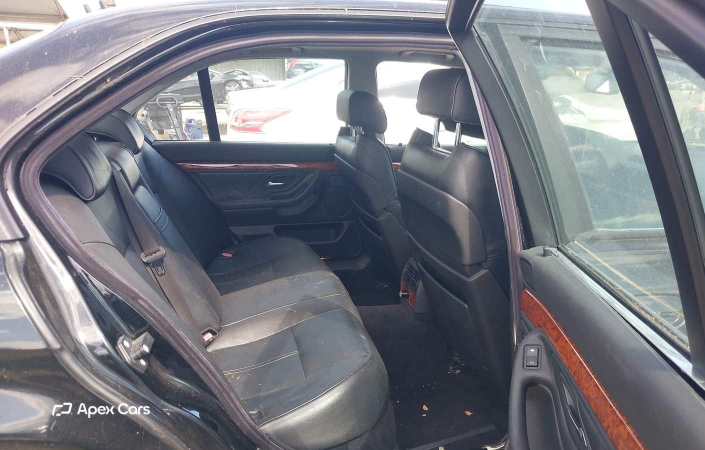 BMW Series 7 2001