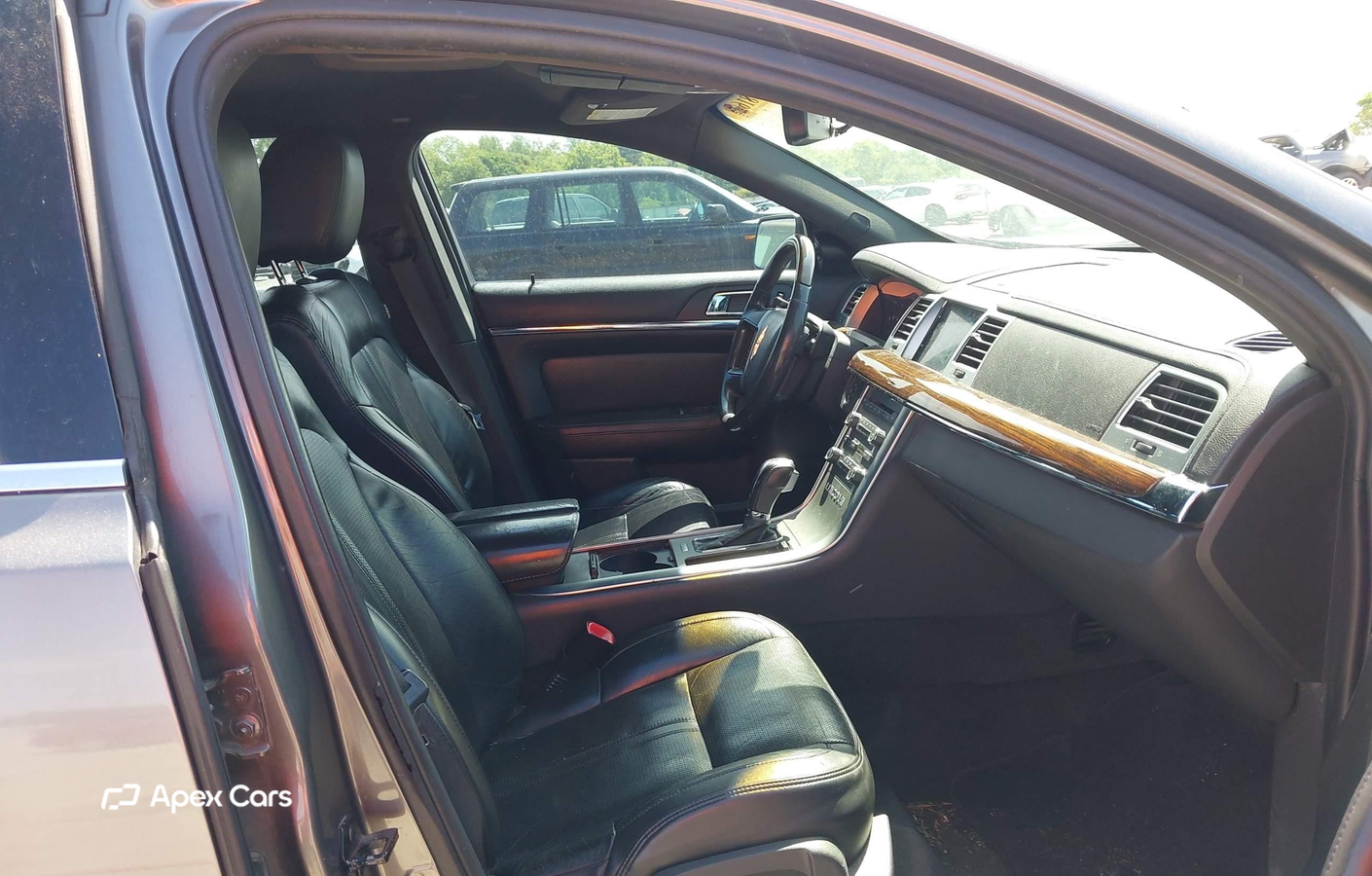 Lincoln MKS 2012