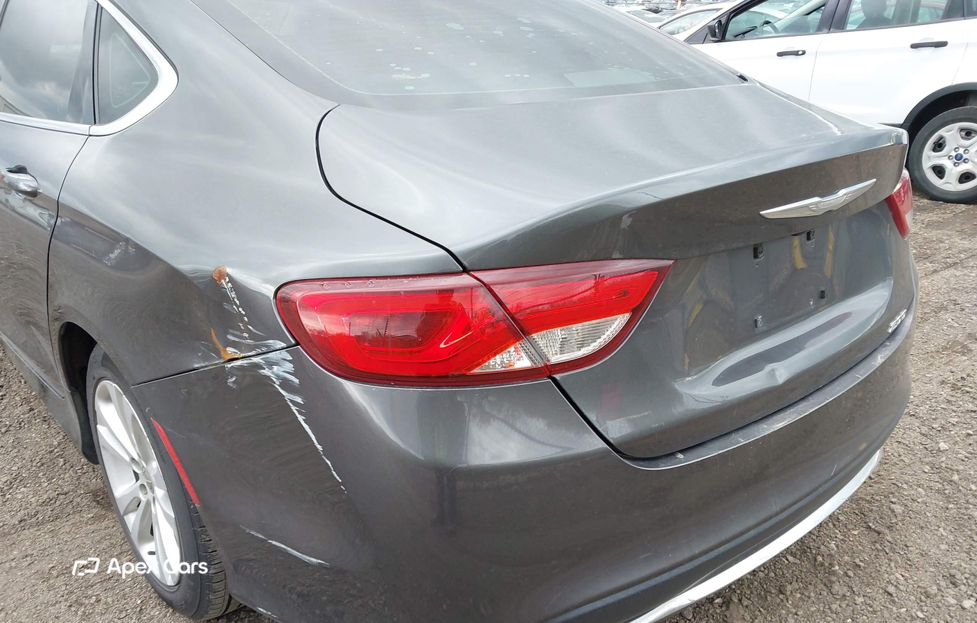 Chrysler 200 2015