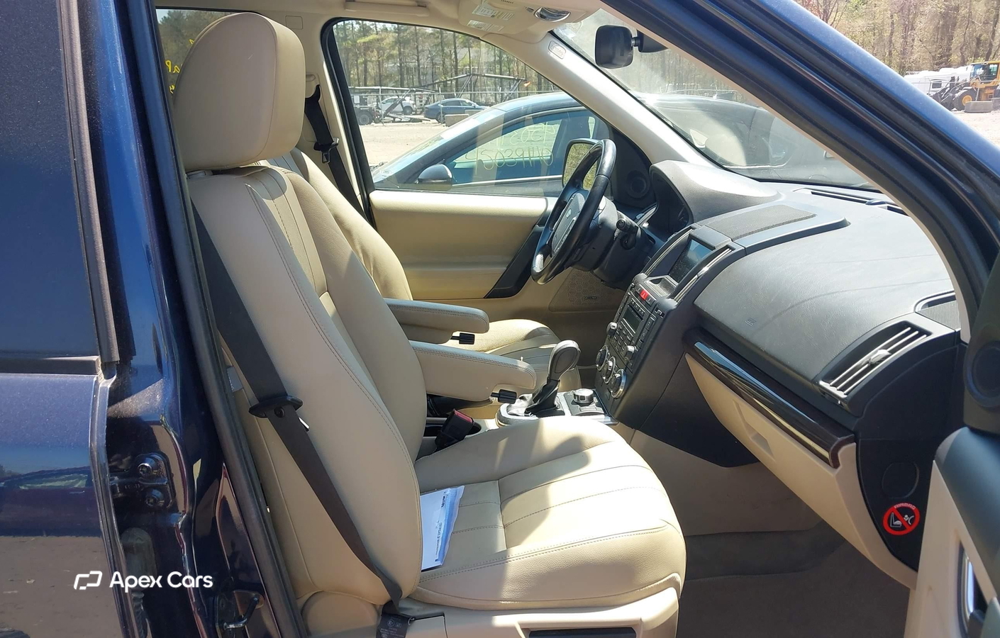Land Rover LR2 2012