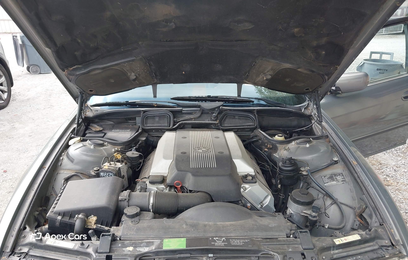 BMW Series 7 2001