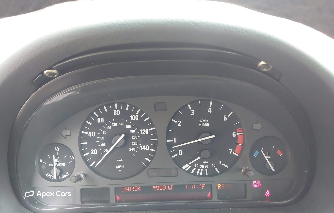 BMW Series 7 2001