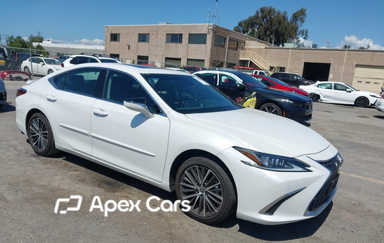 Lexus ES 2023 - Image 1 of 16