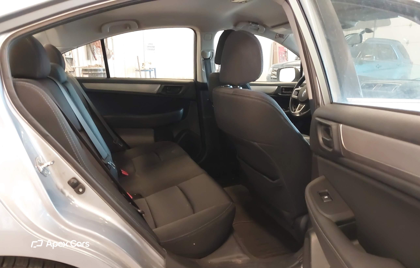Subaru Legacy 2015