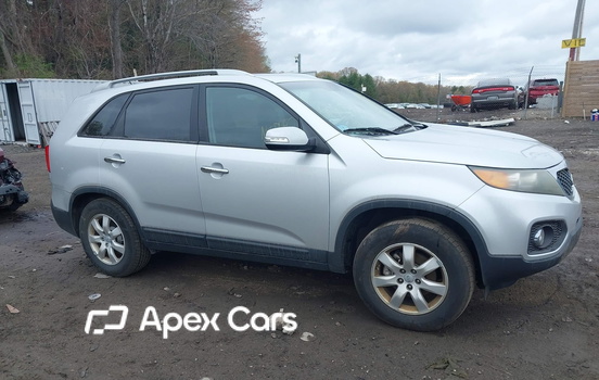 Kia Sorento 2012 - Image 1 of 11