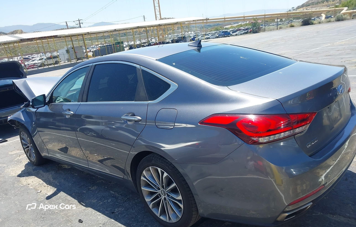 Hyundai Genesis 2015