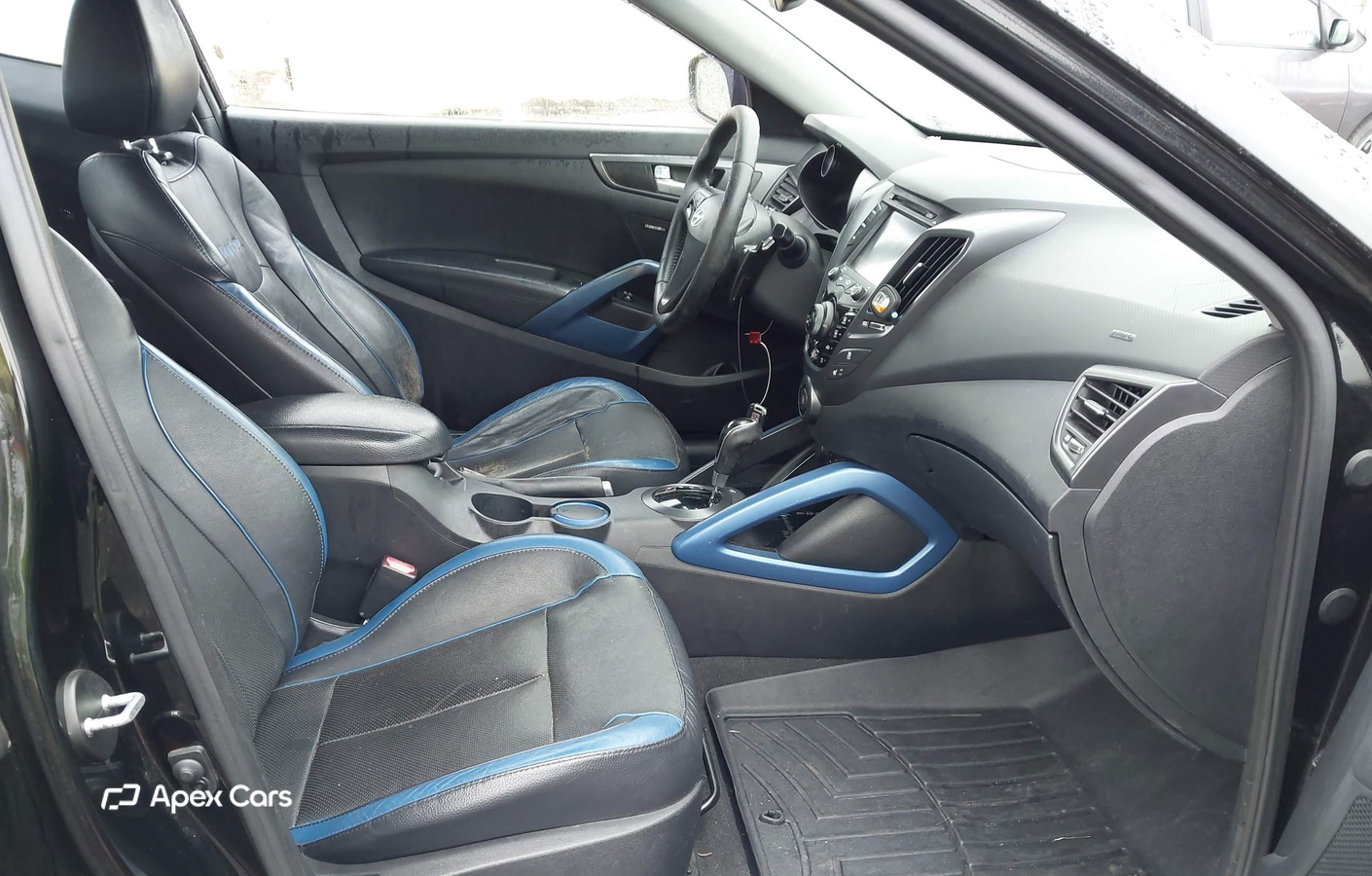 Hyundai Veloster 2013