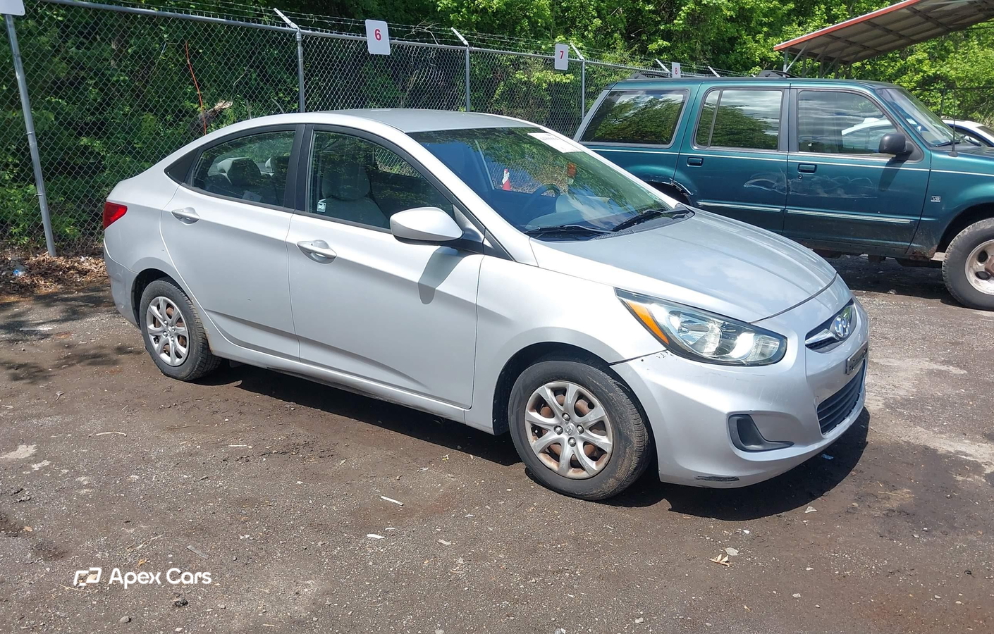 Hyundai Accent 2014