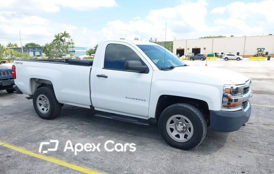 Chevrolet Silverado 2017 - Image 1 of 16